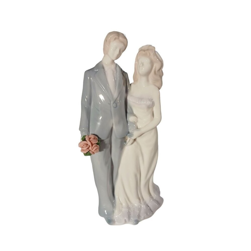 Vintage Porcelain Bride & Groom Figurine 9” Wedding Couple Sculpture Bouquet